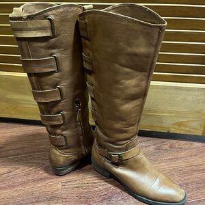 Beautiful riding boots!